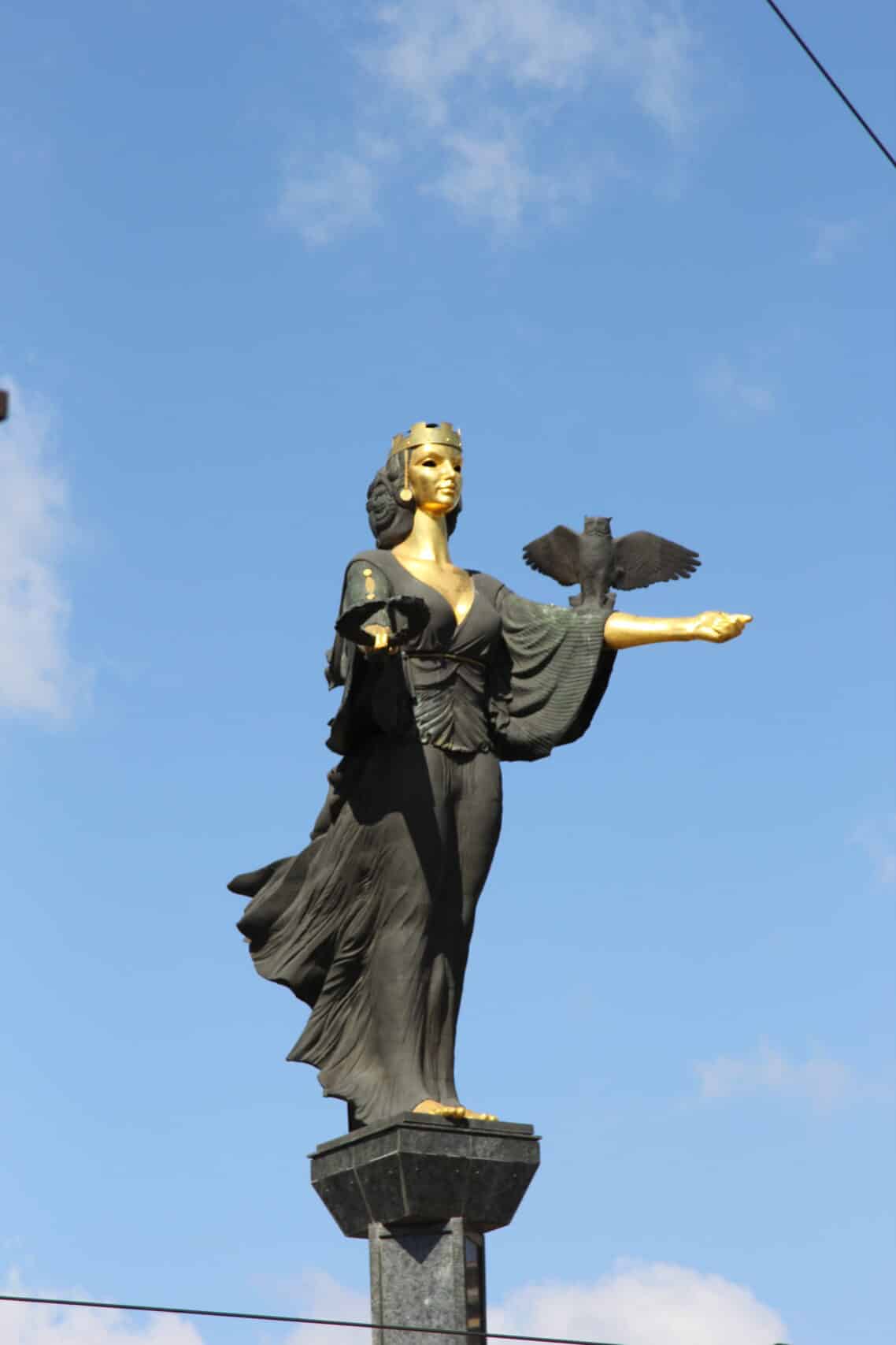 Bulgaria, Saint Sofia statue