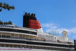 famous funnel, Cunard's queen elizabeth