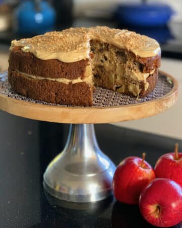 apple cake and apples